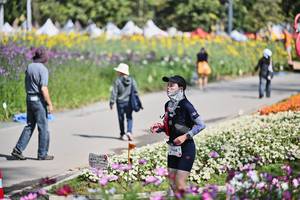 BIB: 
                            <button type="button" onclick="openModal(27793780)" class="btn btn-primary btn-sm float-right btn-popup" data-toggle="modal" data-target=".modal-high-quality">
                        <i class="fas fa-shopping-cart"></i> Add to Cart
                    </button>
                                            <button type="button" onclick="isThisMe(27793780, true)" class="btn btn-success btn-sm float-right btn-popup btn-isme hidden" data-toggle="tooltip" data-placement="bottom" title="นี่คือรูปของคุณใช่ไหม คลิกที่นี่เพื่อเอาเข้าอัลบั้ม">
                        <i class="fas fa-plus"></i> Add to album
                    </button>
                    <button type="button" onclick="isThisMe(27793780, false)" class="btn btn-warning btn-sm float-right btn-popup btn-isnotme hidden">
                        <i class="fas fa-ban"></i> Remove from album
                    </button>